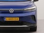 Volkswagen ID.4 Max 77 kWh Trekhaak elektrisch uitklapbaar | Trekhaak elektrisch uitklapbaar | Apple Carplay | Navigatie | Warmtepomp | Stuur verwarmd |  Rondomzicht camera | Parkeersensoren voor en achter | Wifi | Voorstoelen verwarmd | Dodehoek det
