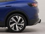 Volkswagen ID.4 Max 77 kWh Trekhaak elektrisch uitklapbaar | Trekhaak elektrisch uitklapbaar | Apple Carplay | Navigatie | Warmtepomp | Stuur verwarmd |  Rondomzicht camera | Parkeersensoren voor en achter | Wifi | Voorstoelen verwarmd | Dodehoek det