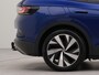 Volkswagen ID.4 Max 77 kWh Trekhaak elektrisch uitklapbaar | Trekhaak elektrisch uitklapbaar | Apple Carplay | Navigatie | Warmtepomp | Stuur verwarmd |  Rondomzicht camera | Parkeersensoren voor en achter | Wifi | Voorstoelen verwarmd | Dodehoek det
