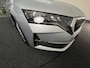 Skoda Octavia Combi 1.5 TSI MHEV Business Selection Camera / PDC / Trekhaak / Stoel & Stuurverw. / Carplay / Standkachel
