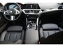 BMW 3-Serie Touring 318i High Executive | Incl. 12 maanden garantie | Trekhaak elektrisch uitklapbaar | Harman/Kardon audio | Apple Carplay/Android Auto | Sport stoelen | DAB | Voorstoelen verwarmd | Elektrische achterklep | Cruise control adaptief |