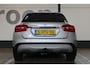 Mercedes-Benz GLA 200 Prestige | Incl. 12 maanden garantie | Trekhaak | Lichtmetalen velgen | Parkeersensoren voor/achter | Bluetooth | Airco | Navigatie