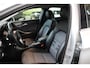 Mercedes-Benz GLA 200 Prestige | Incl. 12 maanden garantie | Trekhaak | Lichtmetalen velgen | Parkeersensoren voor/achter | Bluetooth | Airco | Navigatie