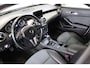 Mercedes-Benz GLA 200 Prestige | Incl. 12 maanden garantie | Trekhaak | Lichtmetalen velgen | Parkeersensoren voor/achter | Bluetooth | Airco | Navigatie