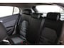 Mercedes-Benz GLA 200 Prestige | Incl. 12 maanden garantie | Trekhaak | Lichtmetalen velgen | Parkeersensoren voor/achter | Bluetooth | Airco | Navigatie