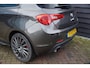 Alfa Romeo Giulietta 1.4 T Exclusive - 170 PK - QV LINE - AUTOMAAT - NAVIGATIE - HALF LEDER -