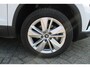 Skoda Karoq 1.0 TSI 115pk Selection / Navigatie / LM 17 inch / Parkeersensoren / Camera / LED / Adaptive cruise / APP Connect