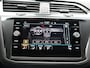 Volkswagen Tiguan 1.4 TSI eHybrid R-Line Business+ Automaat - LED- Navigatie - ACC - Side Assist - trekhaak - Camera