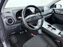 Hyundai Kona Electric EV 64kWh Fase 3 Warmtepomp Adap.Cruise Camera Navi Ecc Apple Carplay Android Auto Pdc Krell®-Audio Fashion SOH 93% Dodehoek detector Rijstrooksensor Led Privacy Glas Keyless Lmv 17" 1e Eigenaar Origineel Nederlandse Auto