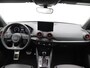 Audi Q2 35 TFSi 150 Pk Automaat S-Line | Sonos Audio | Volledig Leder met Rode Stiksels | Digitaal Dashboard | CarPlay | Zwarte Hemel | Stoelverwarming | Trekhaak | 18 Inch | 5.506 Km!!