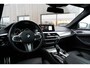 BMW 5-Serie Touring 520i High Executive M | Dealer onderhouden | Panoramisch schuif/kanteldak | Stoel en stuurwielverwarming | Trekhaak | Keyless | Eerste eigenaar | Origineel NL | Sfeerverlichting |