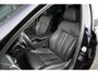BMW 5-Serie Touring 520i High Executive M | Dealer onderhouden | Panoramisch schuif/kanteldak | Stoel en stuurwielverwarming | Trekhaak | Keyless | Eerste eigenaar | Origineel NL | Sfeerverlichting |