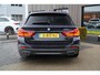BMW 5-Serie Touring 520i High Executive M | Dealer onderhouden | Panoramisch schuif/kanteldak | Stoel en stuurwielverwarming | Trekhaak | Keyless | Eerste eigenaar | Origineel NL | Sfeerverlichting |