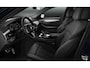 BMW 5-Serie Touring 520i High Executive M | Dealer onderhouden | Panoramisch schuif/kanteldak | Stoel en stuurwielverwarming | Trekhaak | Keyless | Eerste eigenaar | Origineel NL | Sfeerverlichting |