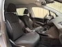Peugeot 2008 1.2 PureTech Trekhaak / Navigatie / ECC Clima / Cruise / PDC / 17'' LMV