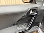 Peugeot 2008 1.2 PureTech Trekhaak / Navigatie / ECC Clima / Cruise / PDC / 17'' LMV
