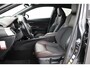 Toyota C-HR 1.8 Hybrid Executive | Treeplanken | Navigatie | Stoelverwarming | Keyless | Parkeersensoren voor/achter | Camera | Adaptive Cruise | Clima | 18 inch