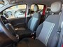 Fiat Panda 1.0 70 pk Hybrid City Cross | Airco | Bluetooth | All season banden | Parkeersensoren
