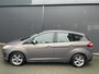 Ford C-Max 1.0 Edition Airco - Cruise control - Parkeersensor achter - Navigatiesysteem full map - Bluetooth - Licht metalen velgen 16 inch - Radio/cd speler - Start/stop systeem - Nieuwe distributieriem - Weinig kilometers