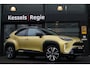 Toyota Yaris Cross 1.5 Hybrid AWD Launch Edt. Pano Bi-tone HuD JBL Leer 18" Keyless ACC Camera