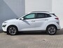 Hyundai Kona Electric EV Fashion 64 kWh Automaat / Dealer onderhouden / HUD / Navigatie / Stuur- en stoelverwarming /