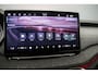 Skoda Octavia Combi Business Edition Plus 1.5 eTSI 115pk DSG Automaat Trekhaak, Panoramadak, Adaptive cruise control, Navigatie, LED matrix koplampen, Achteruitrijcamera