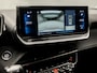 Peugeot 2008 1.2 PureTech Allure Sport Automaat 131Pk (VIRTUAL COCKPIT, APPLE CARPLAY, LEDER, 360 CAMERA, STOELVERWARMING, SPORTSTOELEN, KEYLESS, GETINT GLAS, LED KOPLAMPEN, NIEUWSTAAT)