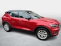 Volvo XC40 2.0 T4 R-Design | Cruise Control | Camera | Trekhaak | Stoelverwarming | Climate | Half Lederen Bekleding | Parkeersensoren Voor + Achter |