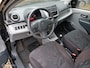 Suzuki Alto 1.0 5deurs 4seizoensbanden/NAP/nieuwe apk