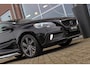 Volvo V40 Cross Country 1.6 T4 Momentum | Automaat | 2e eigenaar | 180 pk | 18 inch | Xenon | Navi | Stoelverwarming | Cruise control | PDC | Climate control | Roofrails
