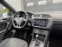 Volkswagen Tiguan 1.5 TSI R-Line | Panoramadak | Adaptive Cruise Control | Camera | Digitale Dashboard | Elektrische Trekhaak |