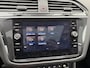 Volkswagen Tiguan 1.5 TSI R-Line | Panoramadak | Adaptive Cruise Control | Camera | Digitale Dashboard | Elektrische Trekhaak |