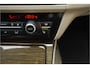 BMW 5-Serie Touring 520i Modern Line Pano Trekhaak Leder Xenon 18"