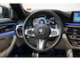 BMW 5-Serie Touring 530i M-Sport | Panoramadak | Elektr. Trekhaak | Harman Kardon | Head Up