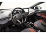 Volkswagen ID.4 77kWh First Edition 3-Fase [ LED Navi Camera Half-leder Stoelverwarming ]