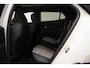 Peugeot 2008 50 kWh GT 3-Fase [ LED Panorama Navi Apple/Android Stoelverwarming ]