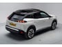 Peugeot 2008 50 kWh GT 3-Fase [ LED Panorama Navi Apple/Android Stoelverwarming ]