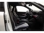 Peugeot e-2008 50 kWh GT 3-Fase [ LED Panorama Navi Apple/Android Stoelverwarming ]