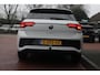Volkswagen T-Roc 1.5 TSI *R-line* | Trekhaak | Carplay | Stoel verwarming | Adaptive Cruise & Climate Control | Camera | PDC | Privacy | Navigatie |