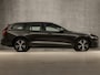 Volvo V60 2.0 B3 Momentum 164Pk Automaat (GROOT NAVI, CAMERA, ADAPTIVE CRUISE, SPORTSTOELEN, LED KOPLAMPEN, STUUR/STOELVERWARMING, NIEUWE APK, NIEUWSTAAT)