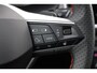 SEAT Ateca 1.5 TSI FR Business Intense 150PK / 110kW Achteruitrijcamera, panoramadak, Apple Carplay & Android Auto, dodehoekdetectie, navigatie, verwarmbare voorstoelen + stuurwiel, alcantara interieur, digitaal instrumentenpaneel, adaptive cruise control (ACC), grootlichtassistent, elektr. bedienbare achterklep, 18'' LMV 'Performance Brilliant Silver'