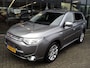 Mitsubishi Outlander 2.0 PHEV instyle+ 203 PK AUTOMAAT | TREKHAAK | DEALER ONDERHOUDEN |