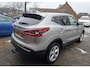 Nissan Qashqai 1.3 DIG-T Business Edition. Boekjes aanwezig, zeer netjes. O.a. carplay, camera, stoelverw., trekhaak, navi, etc.