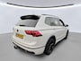 Volkswagen Tiguan Allspace 1.5 TSI R-Line Business+ 7p. / AUTOMAAT/ PANO/ TREKHAAK/ 2X R-LINE/ CAMERA/ PARK. SENSOREN/ DIGITAL DASHBOARD/ LED/ NAVI/ CLIMA/ 19" LMV