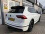 Volkswagen Tiguan Allspace 1.5 TSI R-Line 7p. / AUTOMAAT/ PANO/ BLACK EDITION/ 7-PERSOONS/ TREKHAAK/ 2X R-LINE/ CAMERA/ PARK. SENSOREN/ APP-CONNECT/ ADAPT. CRUISE/ DIGITAL DASHBOARD/ LED/ NAVI/ CLIMA/ 19" LMV