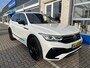 Volkswagen Tiguan Allspace 1.5 TSI R-Line 7p. / AUTOMAAT/ PANO/ BLACK EDITION/ 7-PERSOONS/ TREKHAAK/ 2X R-LINE/ CAMERA/ PARK. SENSOREN/ APP-CONNECT/ ADAPT. CRUISE/ DIGITAL DASHBOARD/ LED/ NAVI/ CLIMA/ 19" LMV