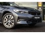 BMW 3-Serie Touring 330e xDrive Sport line Pano Laser HuD 360 ACC El.Haak Hifi Ambient Bliss