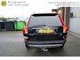 Volvo XC90 3.2 SUMMUM AWD 7P 7ST KEURIGE STAAT ORIGINEEL NEDERLANDS XENON LEDER STOELVERWARMING ELECTR.SCHUIF/OPENDAK NAVI 18INCH 4X ALL SEASON BANDEN TREKHAAK SIDEBARS ENZ..