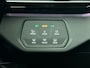 Volkswagen ID.4 Business 77 kWh Navigatie Apple Carplay/Android Auto Camera Parkeersensoren Adaptive Cruise Control Stoel- en stuurverwarming Full Led Climate Control