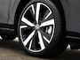 Volkswagen Golf 1.5 204pk eHybrid DSG Life Edition · Camera · Apple/Android Car Play · P-Sensoren · Keyless · 18'' Inch · Garantie t/m 27-05-2029 of 100.000km